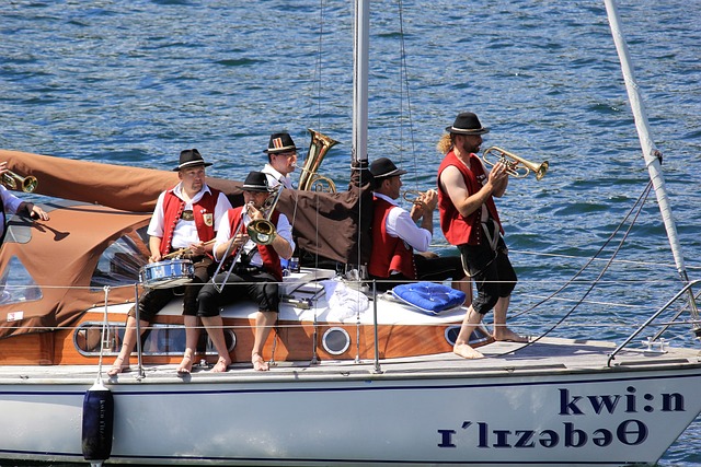 有助于维持 有助于维持